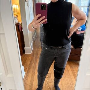 Black Sleeveless Turtleneck Top